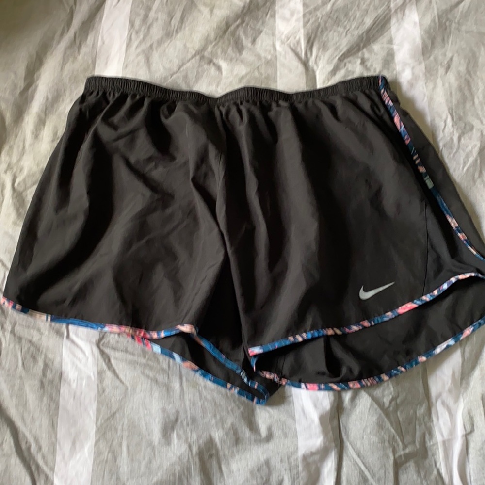 2x Nike brand new never worn